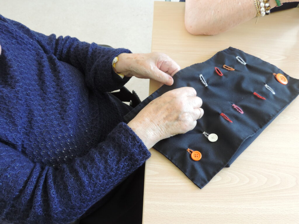 TERAPIA OCUPACIONAL PULSERAS 010