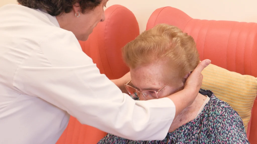 Cuidados personales para personas mayores